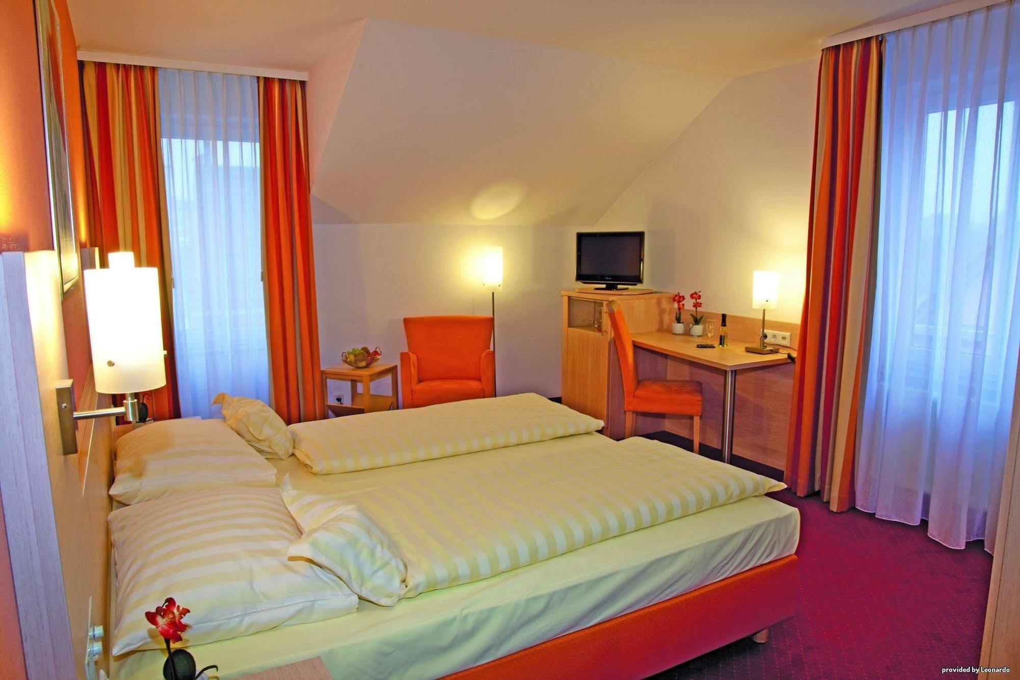 Best Western Hotel Favorit Ludwigsburg Ngoại thất bức ảnh