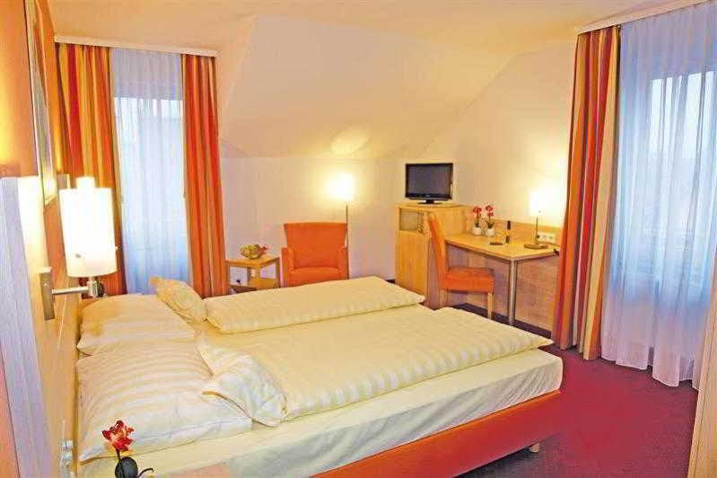 Best Western Hotel Favorit Ludwigsburg Ngoại thất bức ảnh